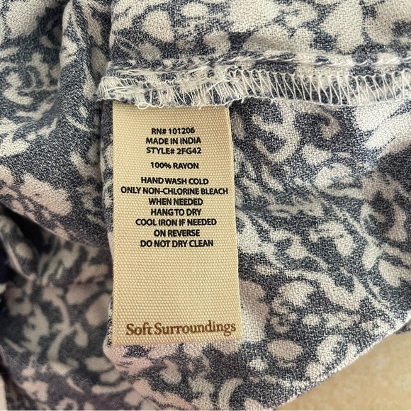 Soft Surroundings Navy White Contrasting Print Knee Length Dress 37218 - Picture 9 of 10